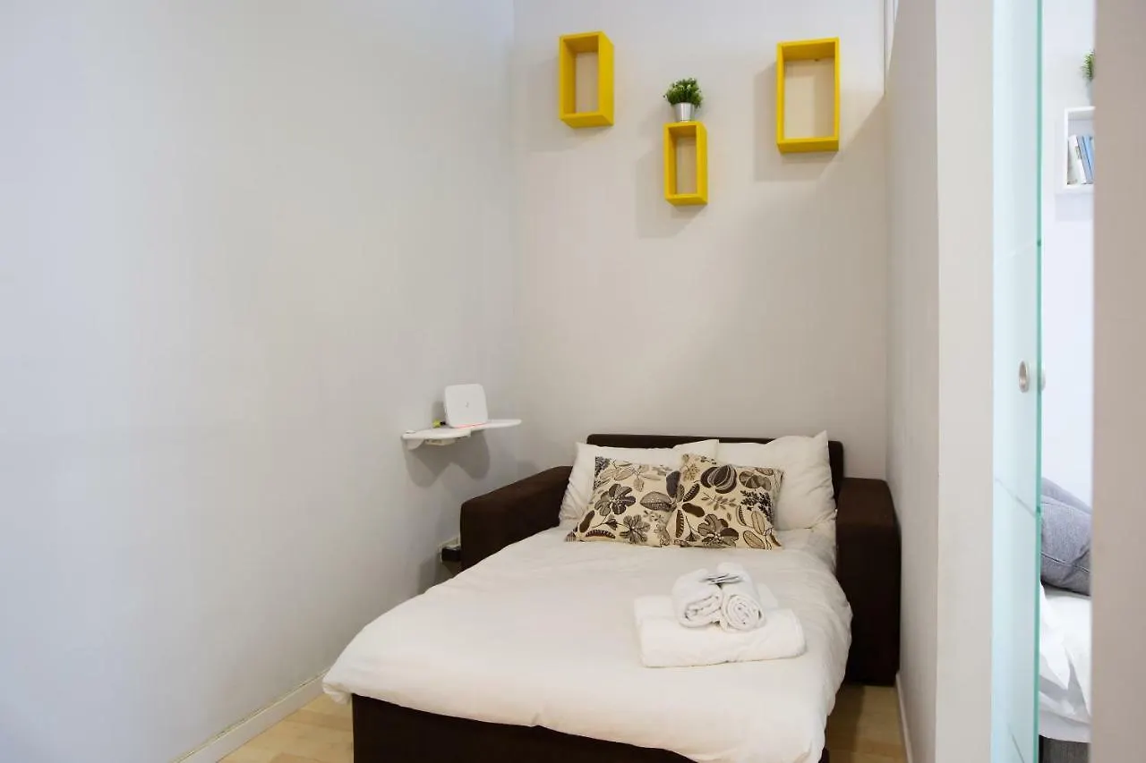 Apartment Veniero 12 Milan Italy