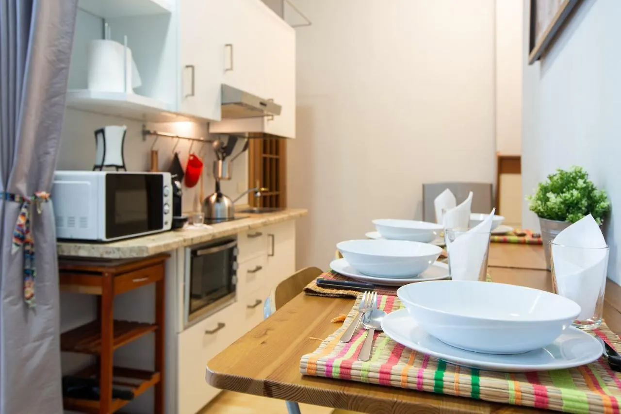 Apartment Veniero 12 Milan Italy